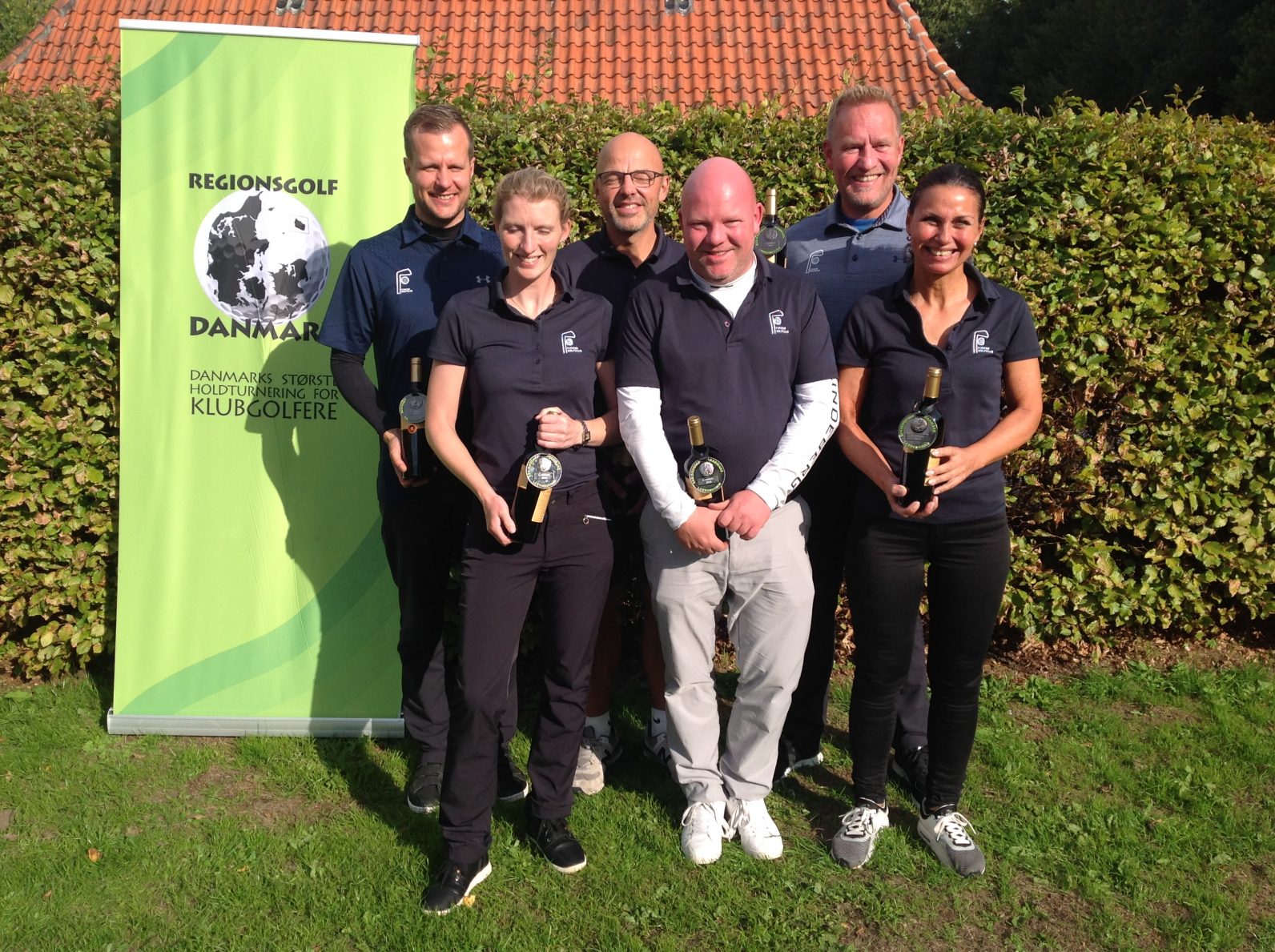kradse Komedieserie Akademi Regionsgolf-finaler: Vest trynede Øst - Golfbladet.com